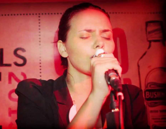 Vanja The Frog & Bushmills@Mac Tire Pub